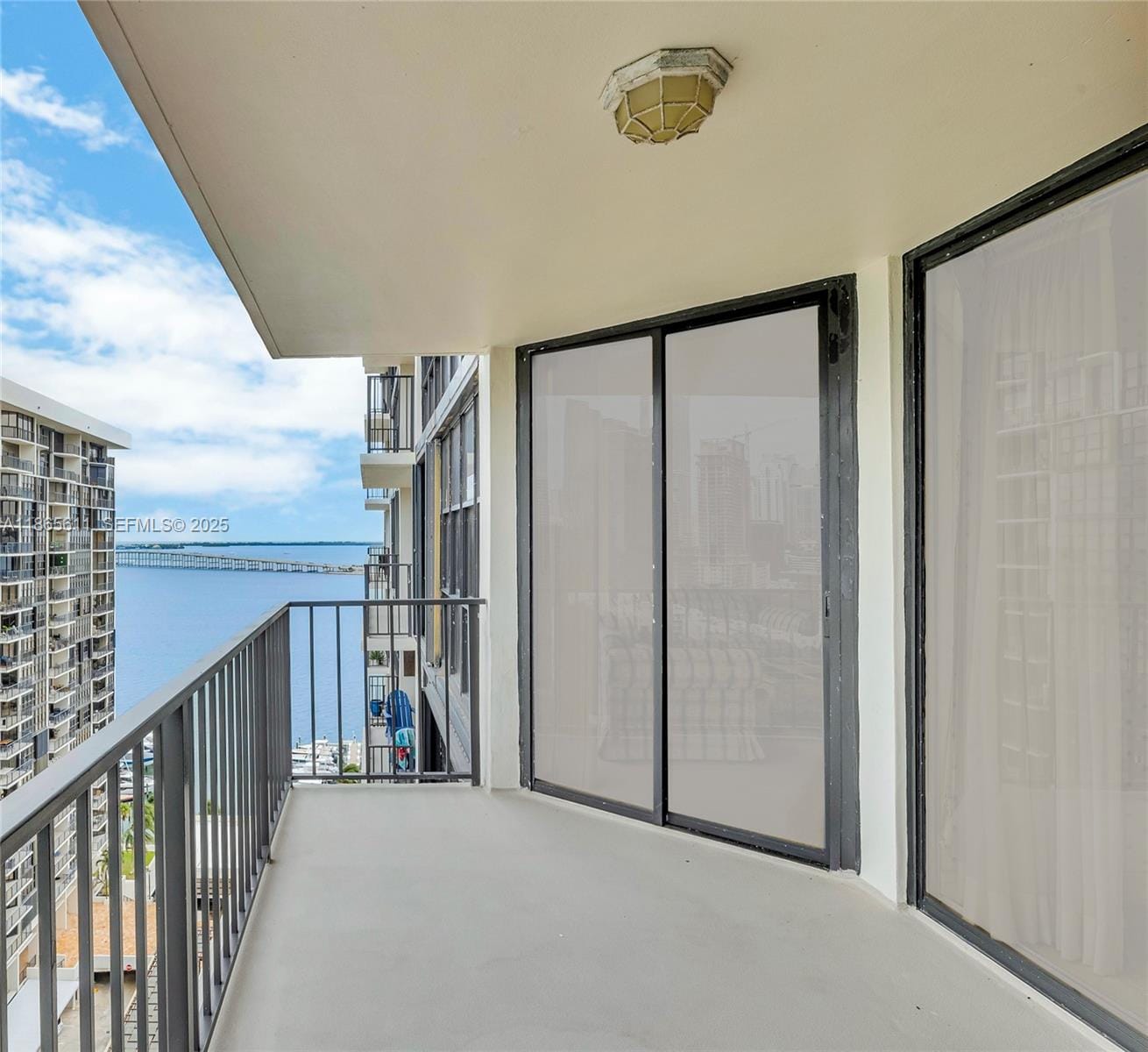 1901 Brickell Avenue B1912, Miami, FL 33129 photo 4