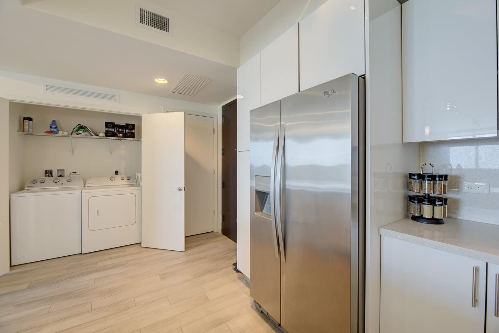 999 SW 1st Avenue 2913, Miami, FL 33130 photo 13