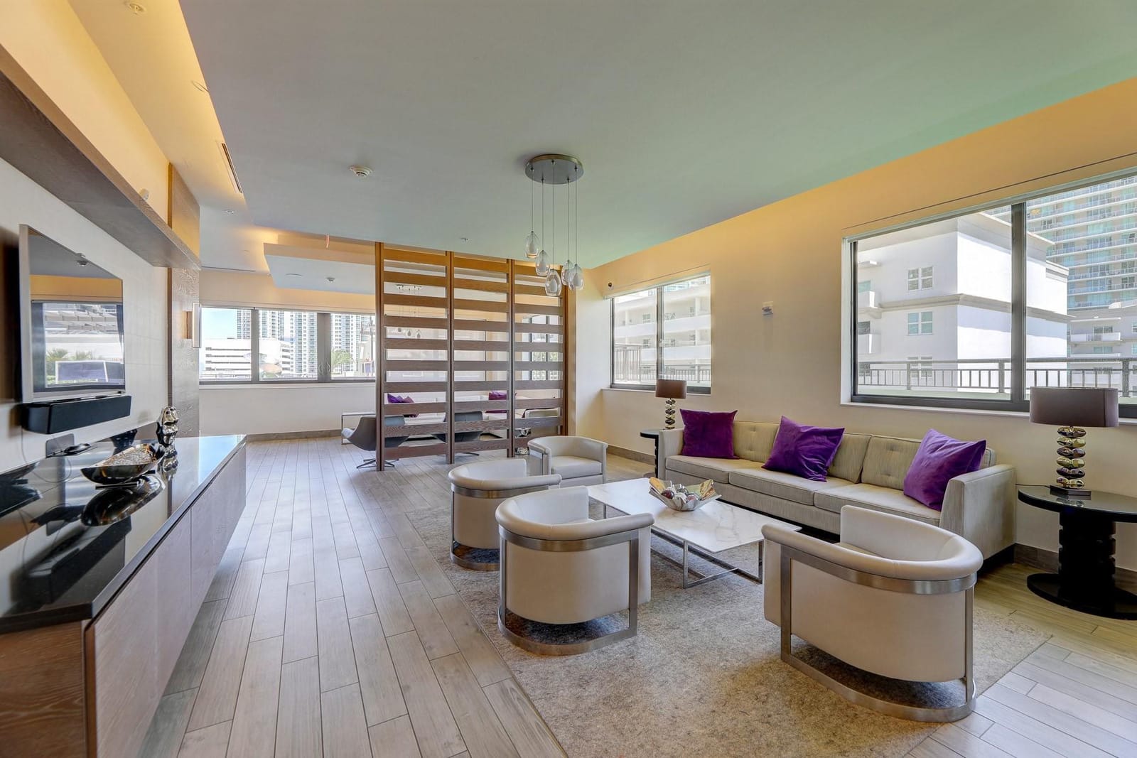 999 SW 1st Avenue 2913, Miami, FL 33130 photo 25