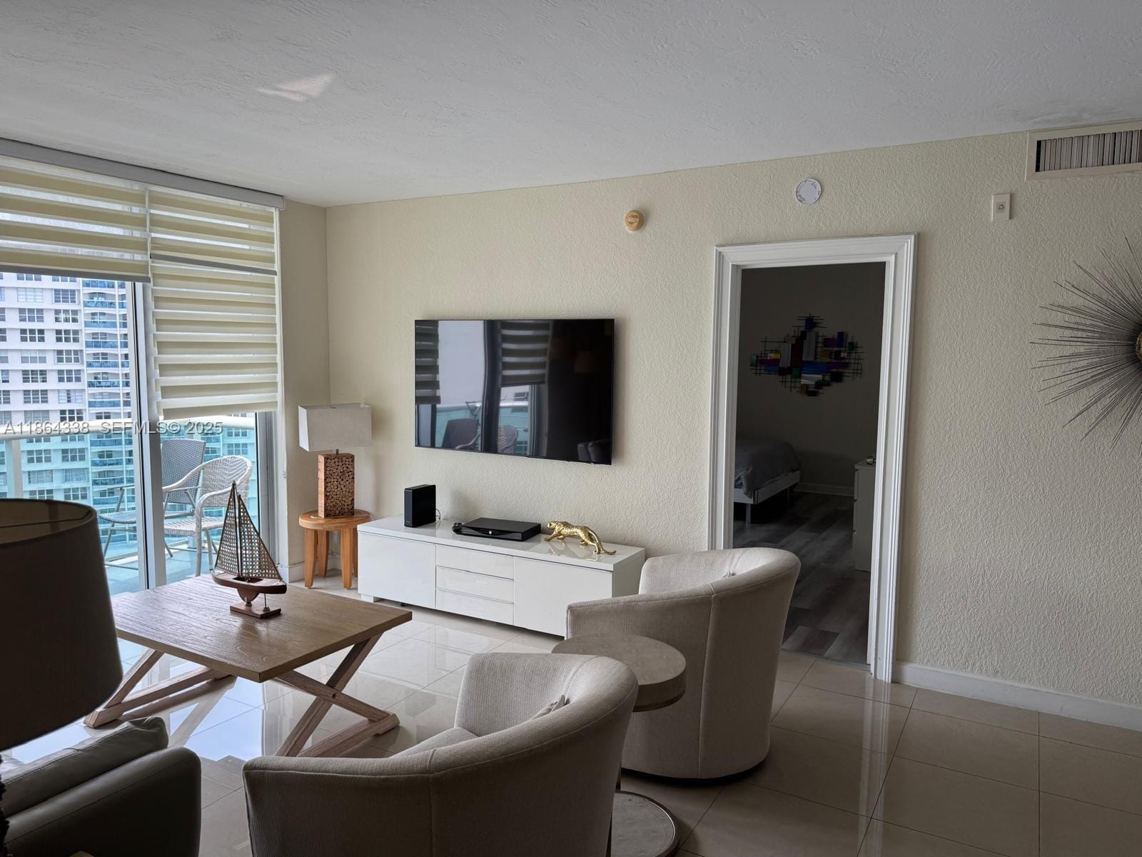 3801 S Ocean Drive 14V — photo 4