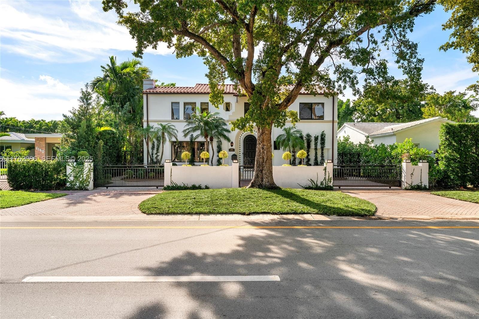 6146 Pine Tree Drive, Miami Beach, FL 33140