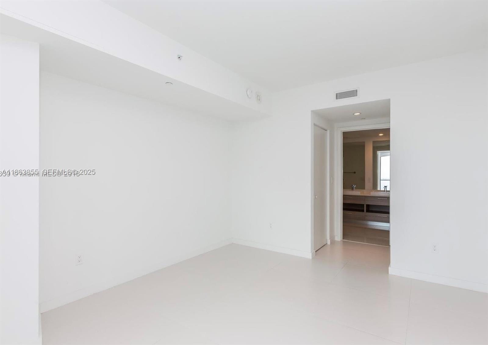 1300 S Miami Avenue 1602, Miami, FL 33130 photo 13
