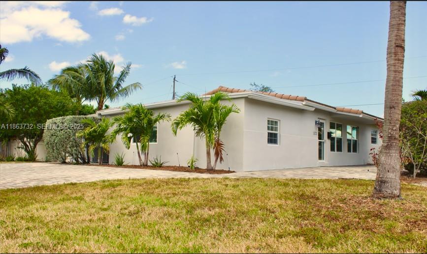 1301 NE 42nd Street, Oakland Park, FL 33334, Oakland Park