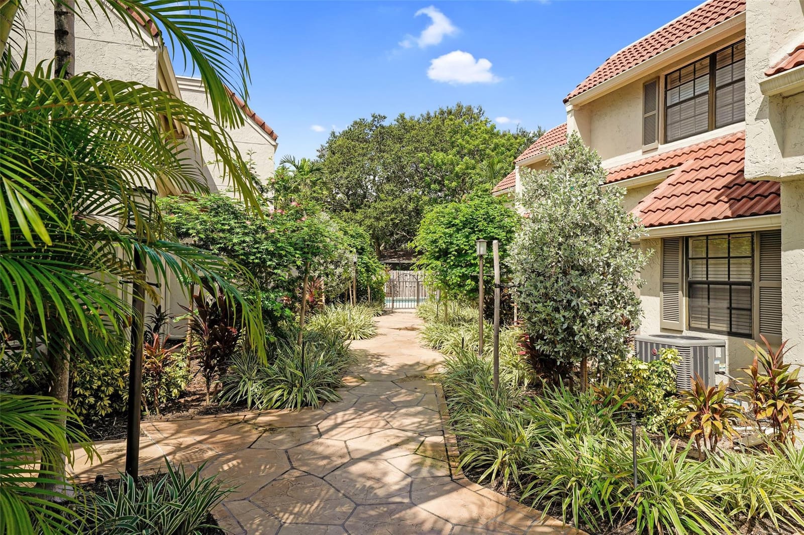 1415 Miami Road H, Fort Lauderdale, FL 33316 photo 22