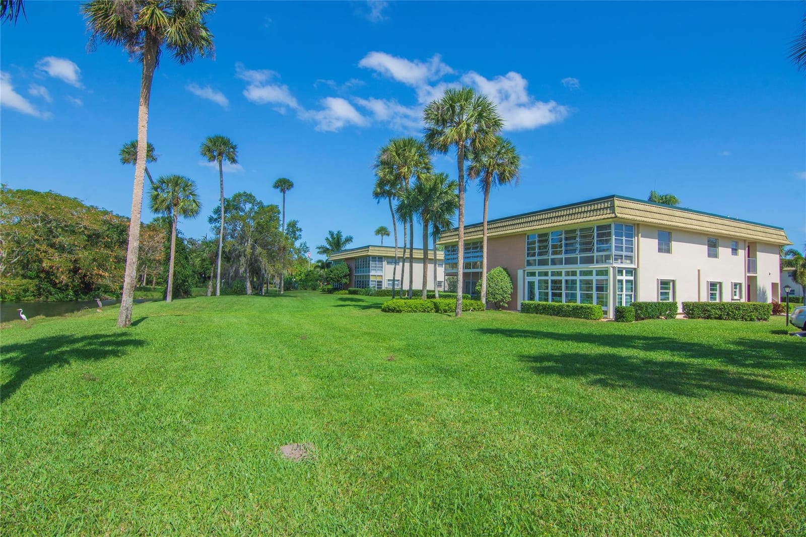 1 Vista Gardens Trail 207, Vero Beach, FL 32962