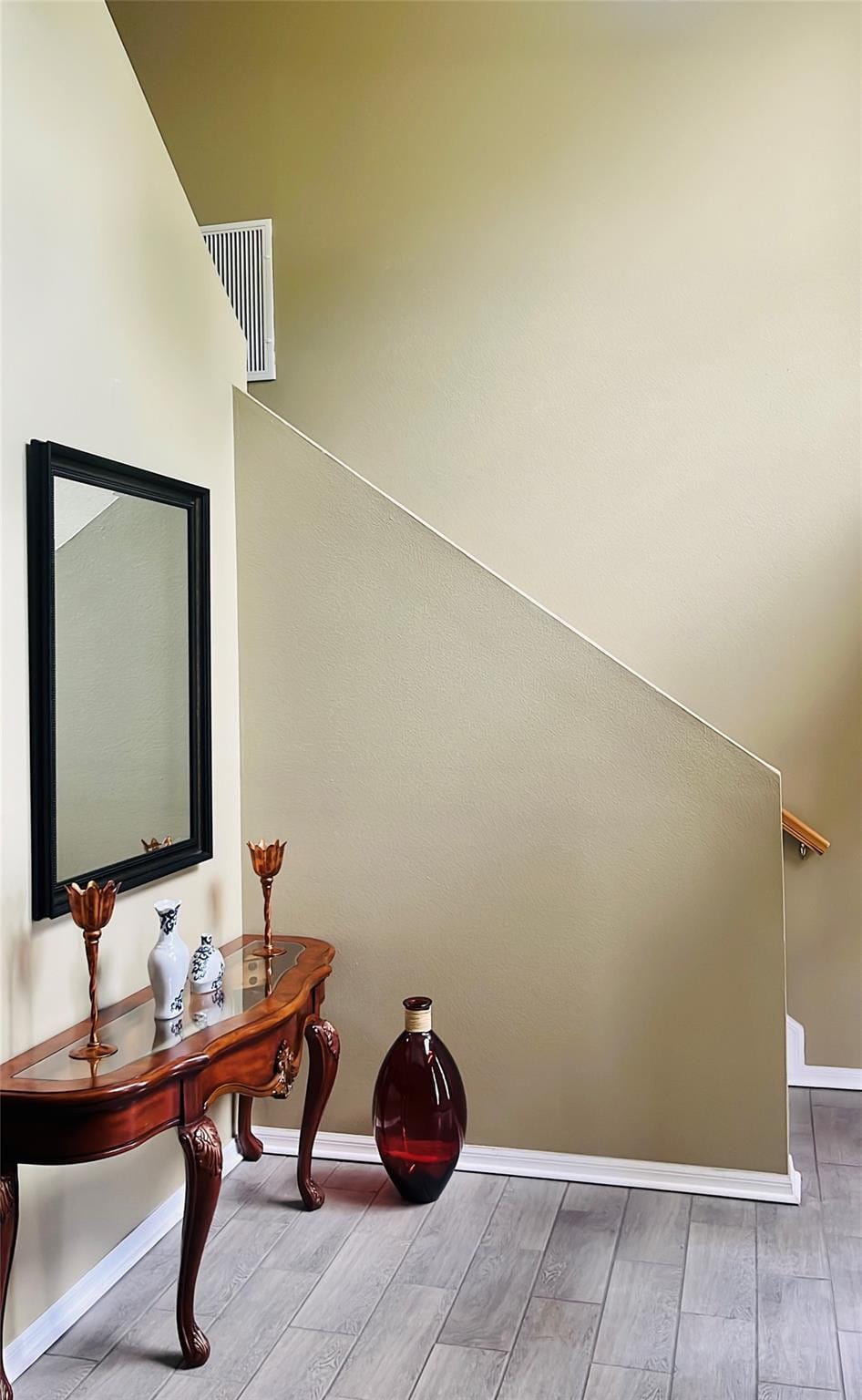184 Massini Avenue NW — photo 3