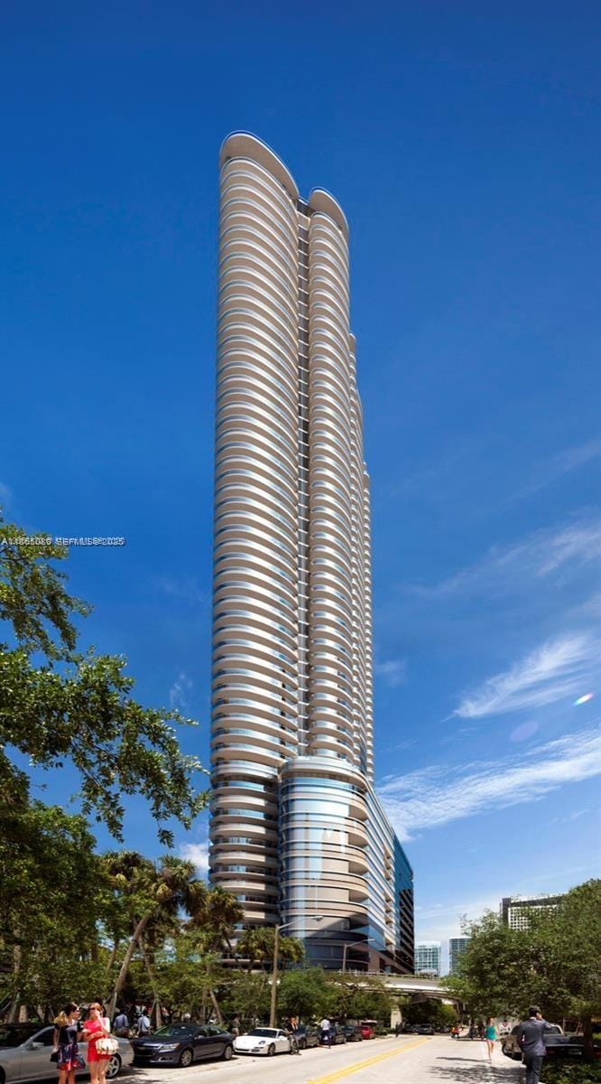 1000 Brickell Plaza 3010, Miami, FL 33131