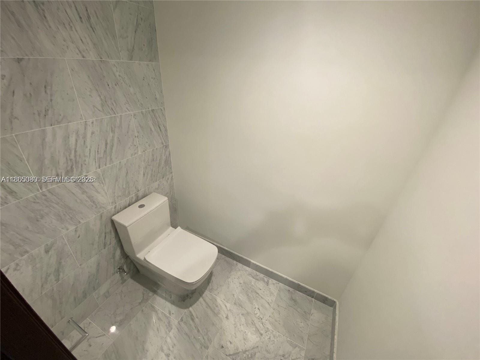 1000 Brickell Plaza 3010, Miami, FL 33131 photo 4