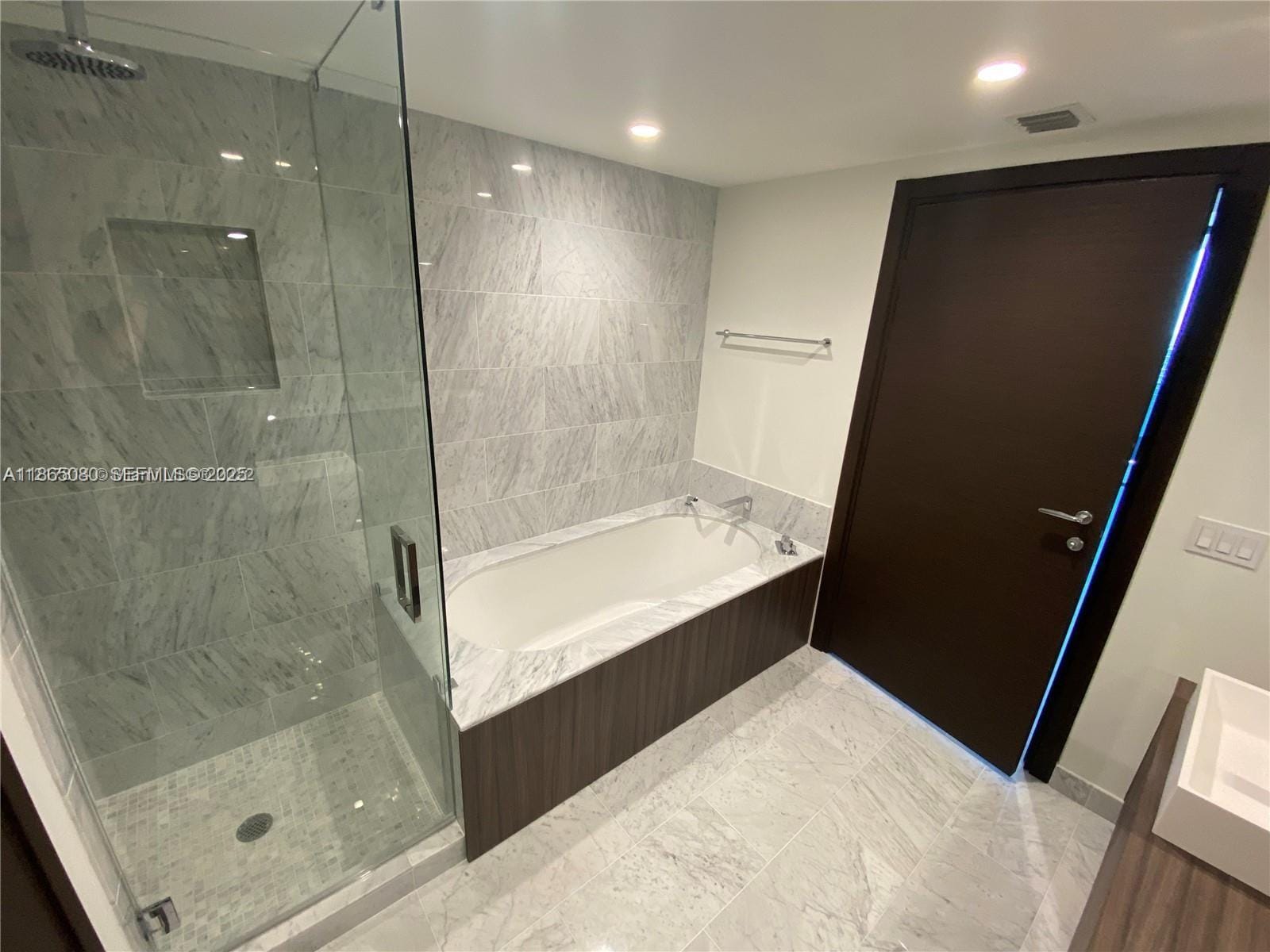 1000 Brickell Plaza 3010, Miami, FL 33131 photo 8