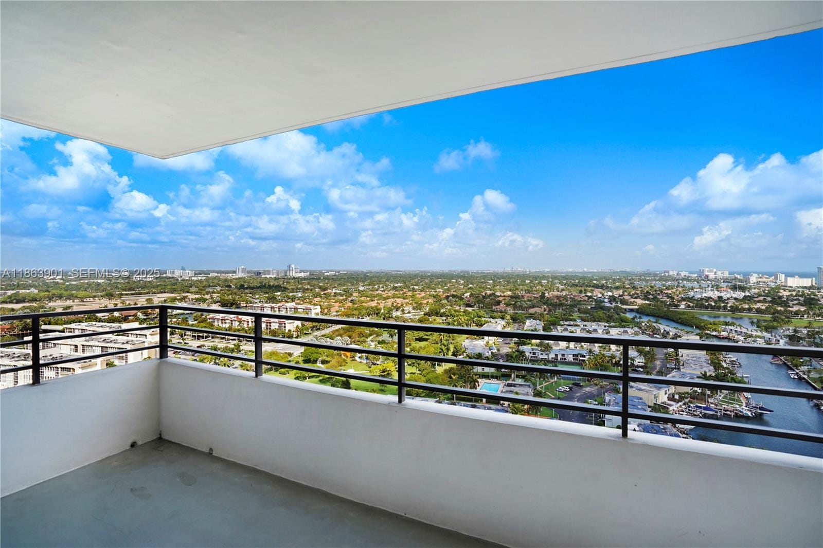 2500 Parkview Drive 2408 — photo 4