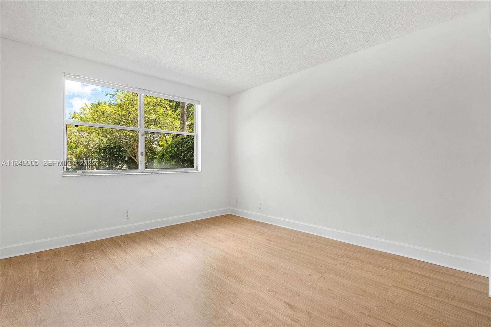 8721 Wiles Road 105, Coral Springs, FL 33067 photo 14