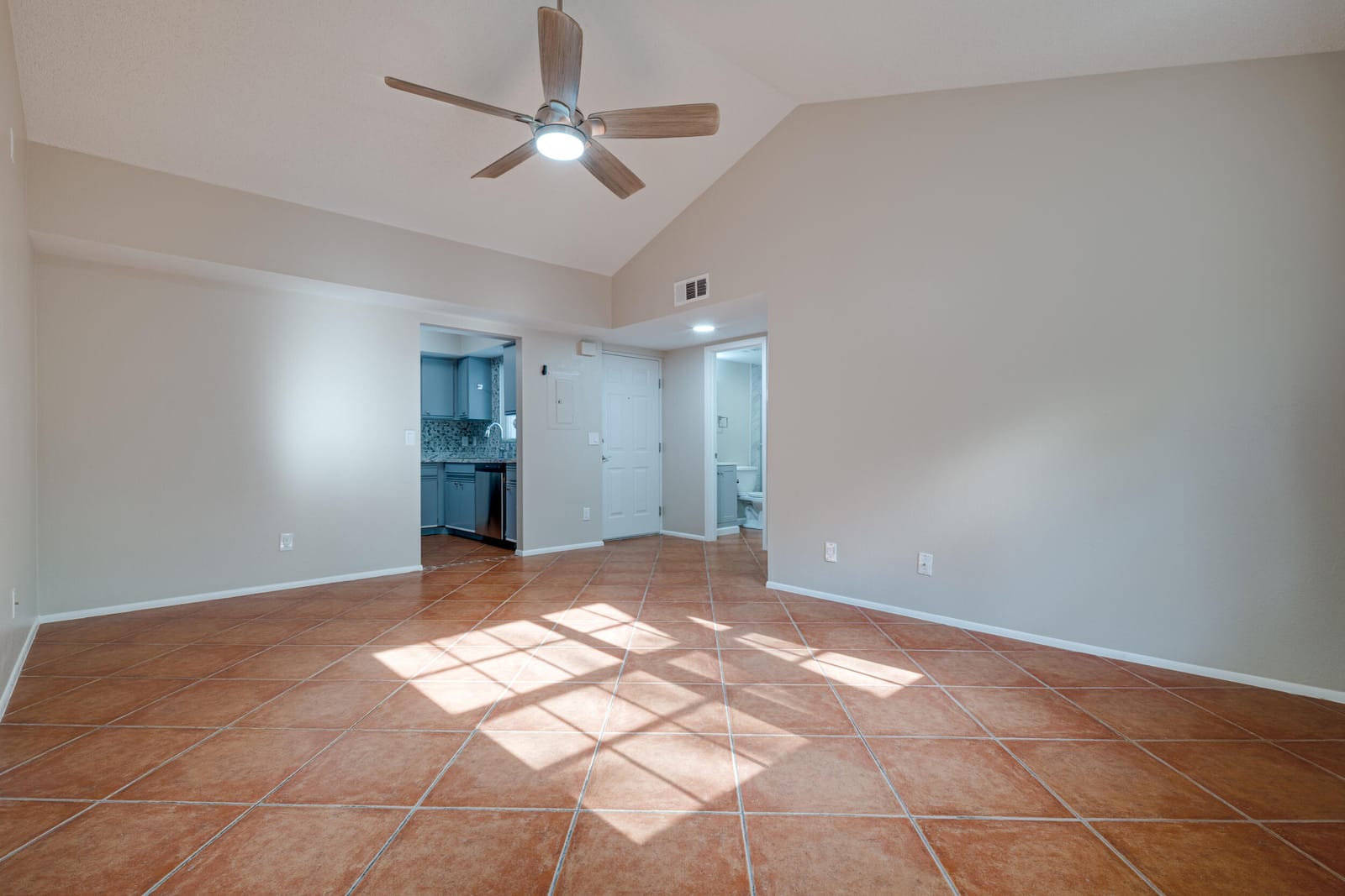 1612 SE Green Acres Circle P-203, Port St. Lucie, FL 34952 photo 17