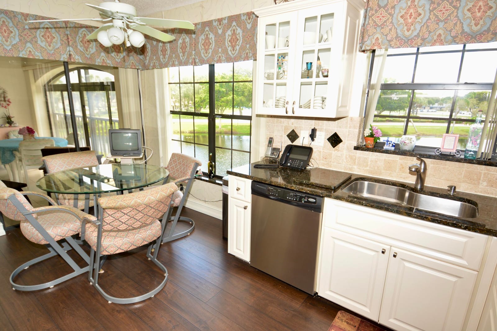 8336 Waterline Drive 201, Boynton Beach, FL 33472 photo 13
