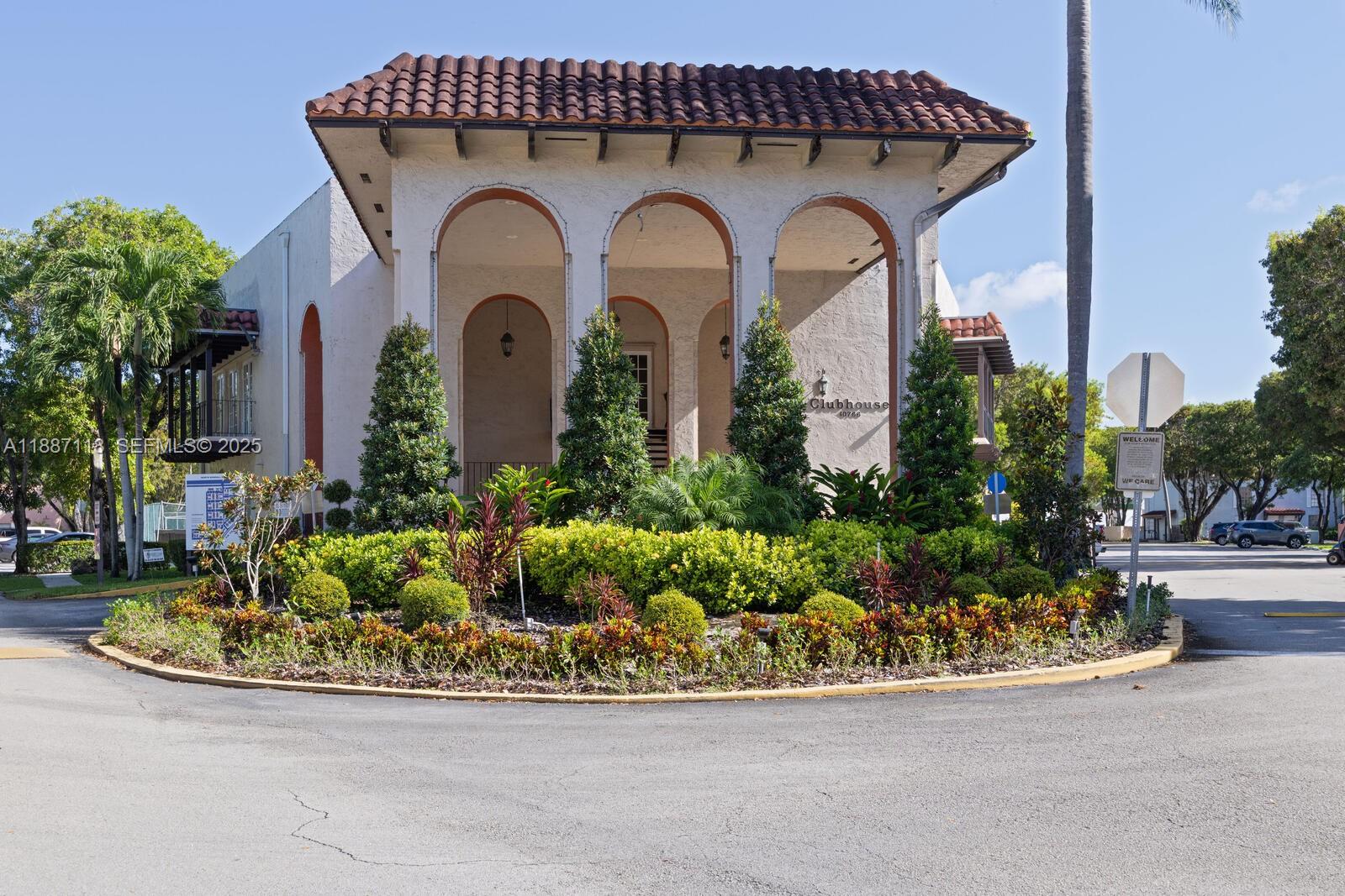 10816 N Kendall Drive R16, Miami, FL 33176, Miami
