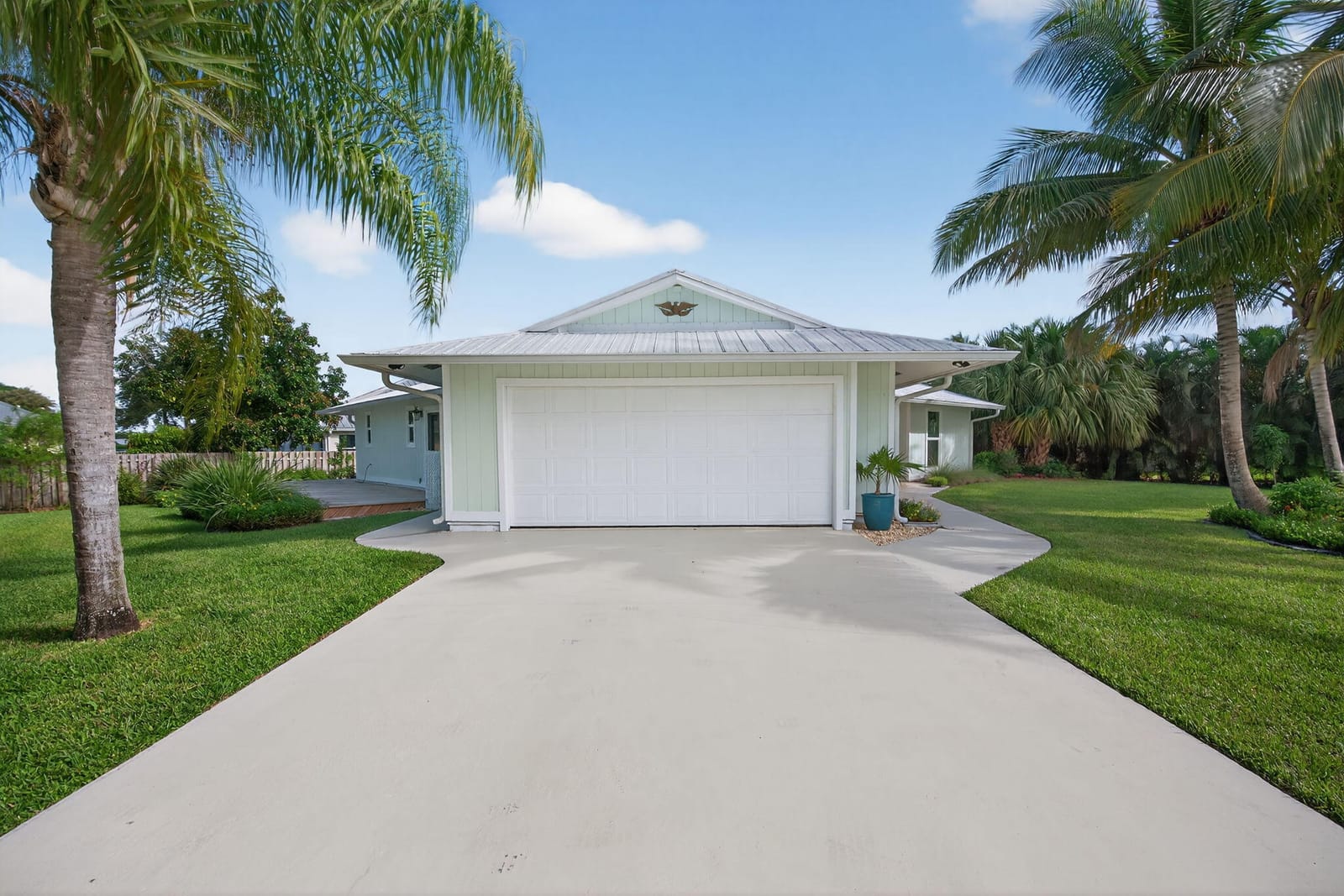5273 SE Tall Pines Way, Stuart, FL 34997 photo 1