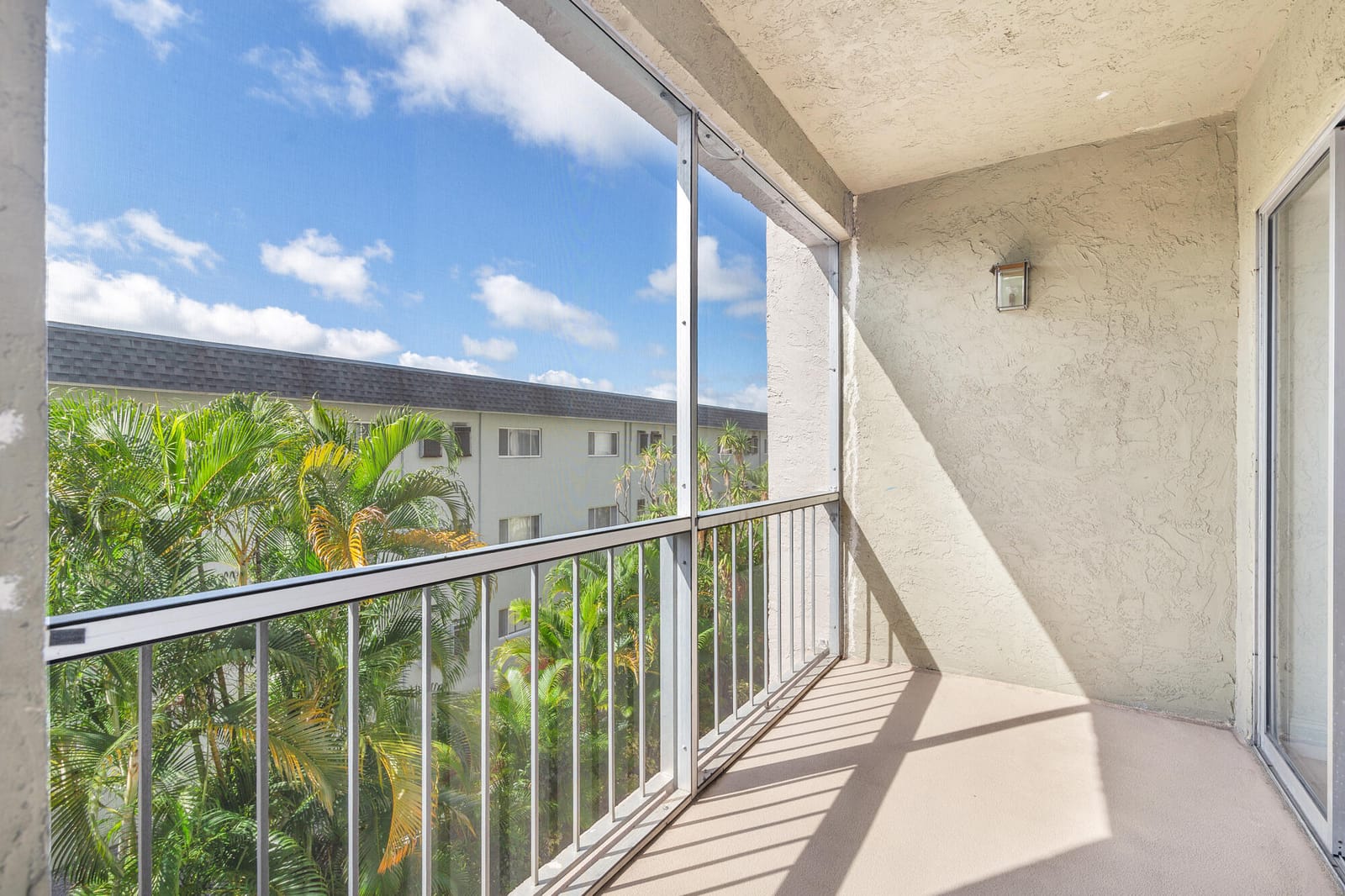 505 Spencer Drive 207, West Palm Beach, FL 33409 photo 14