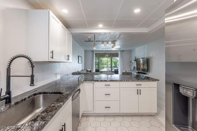 7100 NW 17th Street 220, sold in Omega Condo, Plantation, FL