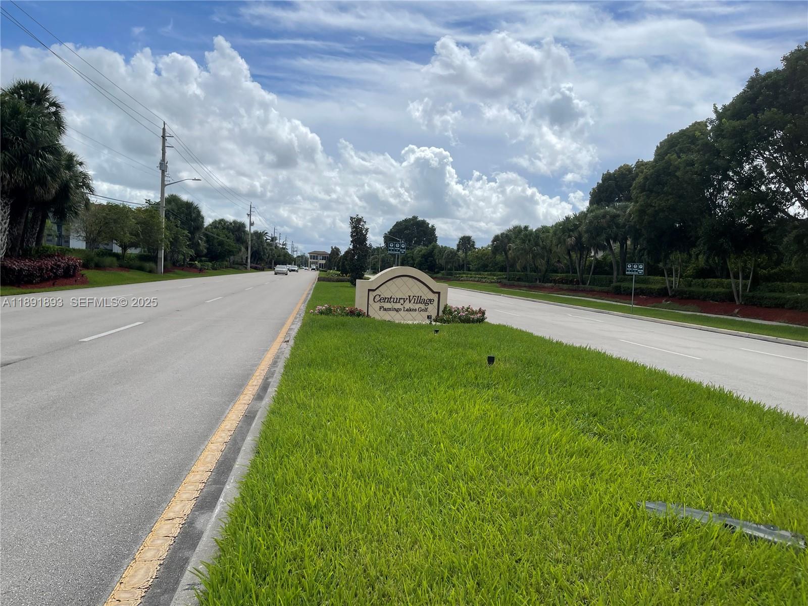 800 SW 142nd Avenue 104N, Pembroke Pines, FL 33027, Pembroke Pines