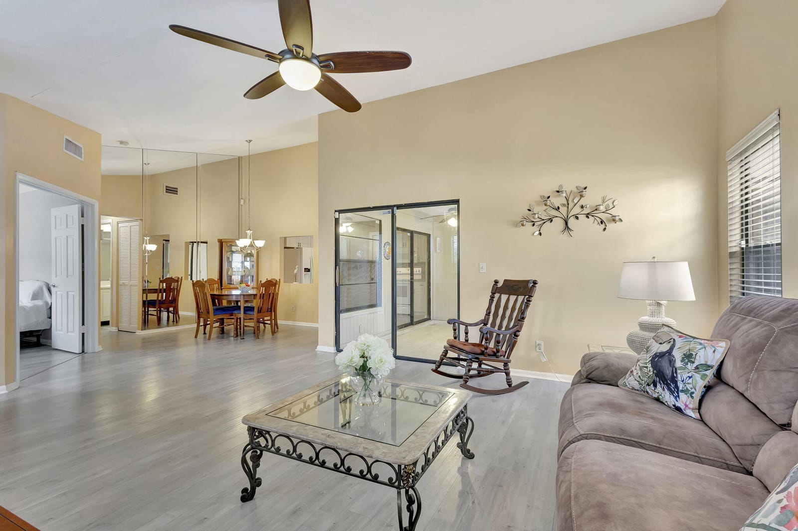 4289 Willow Pond Circle, West Palm Beach, FL 33417