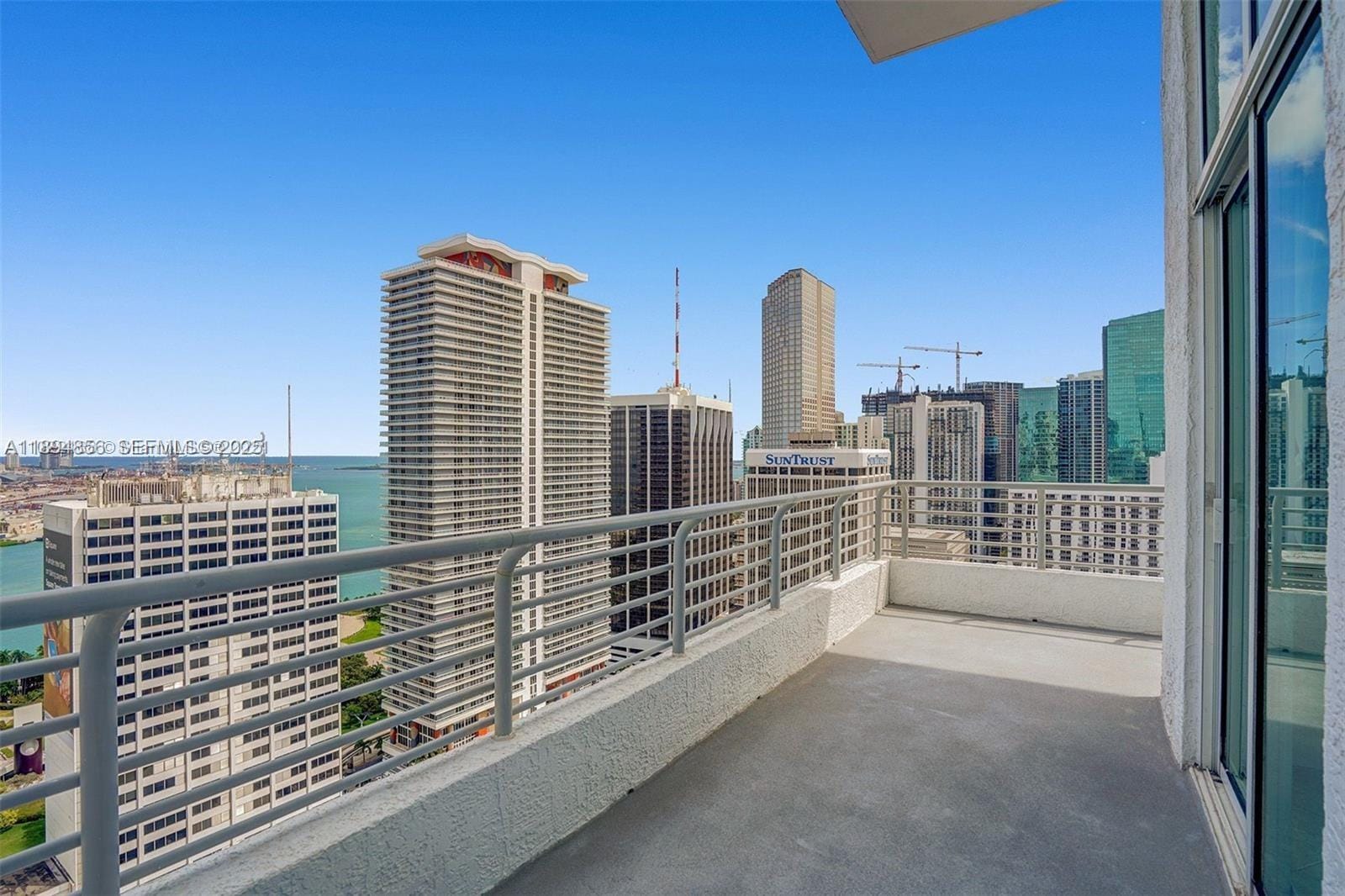 133 NE 2nd Avenue LPH3502, Miami, FL 33132 photo 2