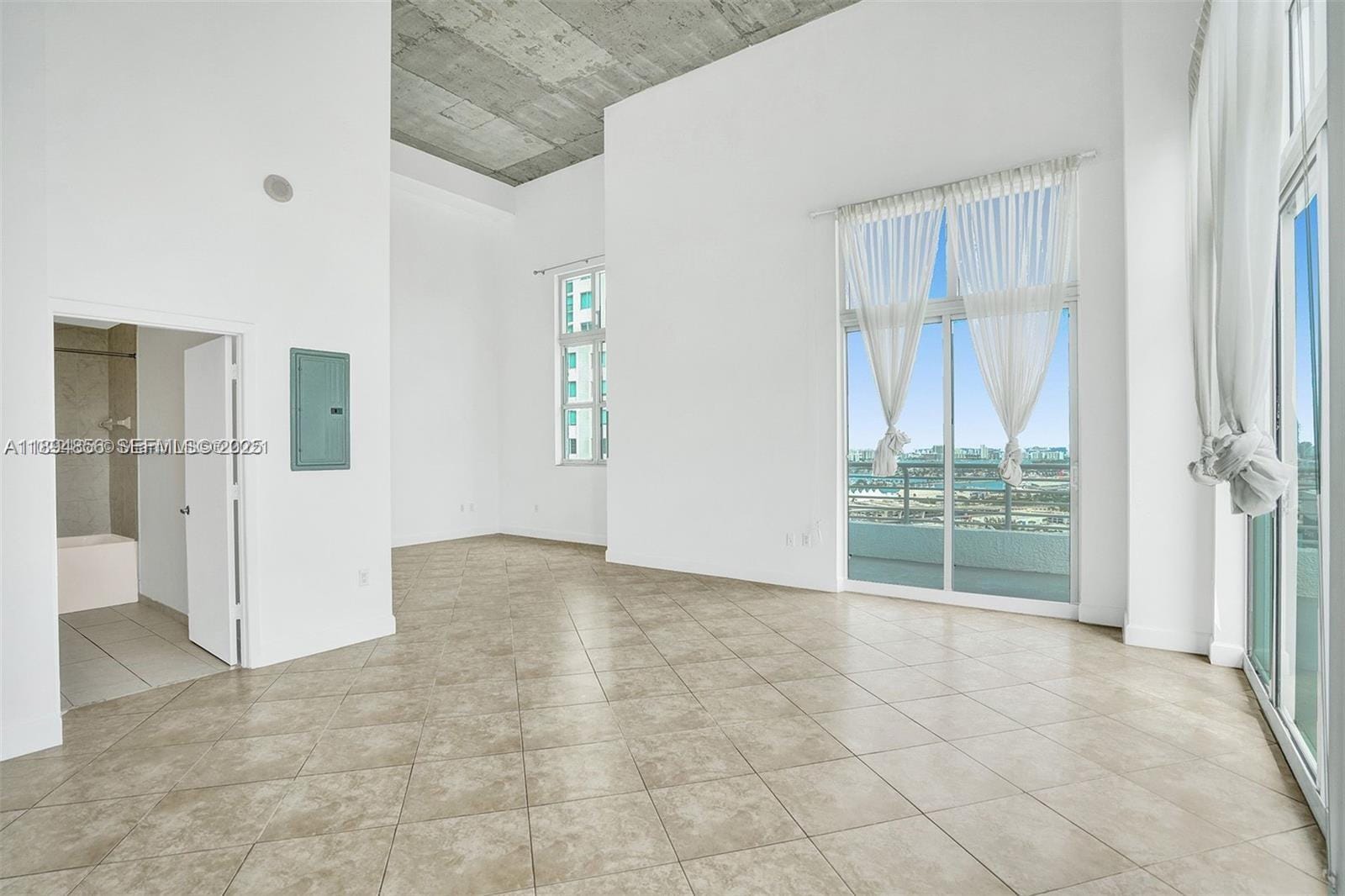 133 NE 2nd Avenue LPH3502, Miami, FL 33132 photo 16