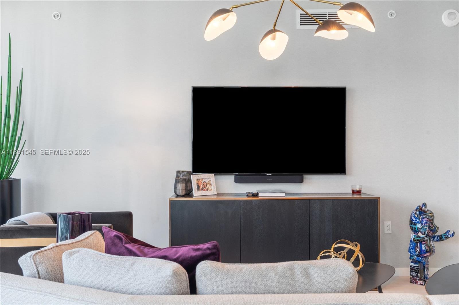 1000 Brickell Plaza 3401 — photo 5