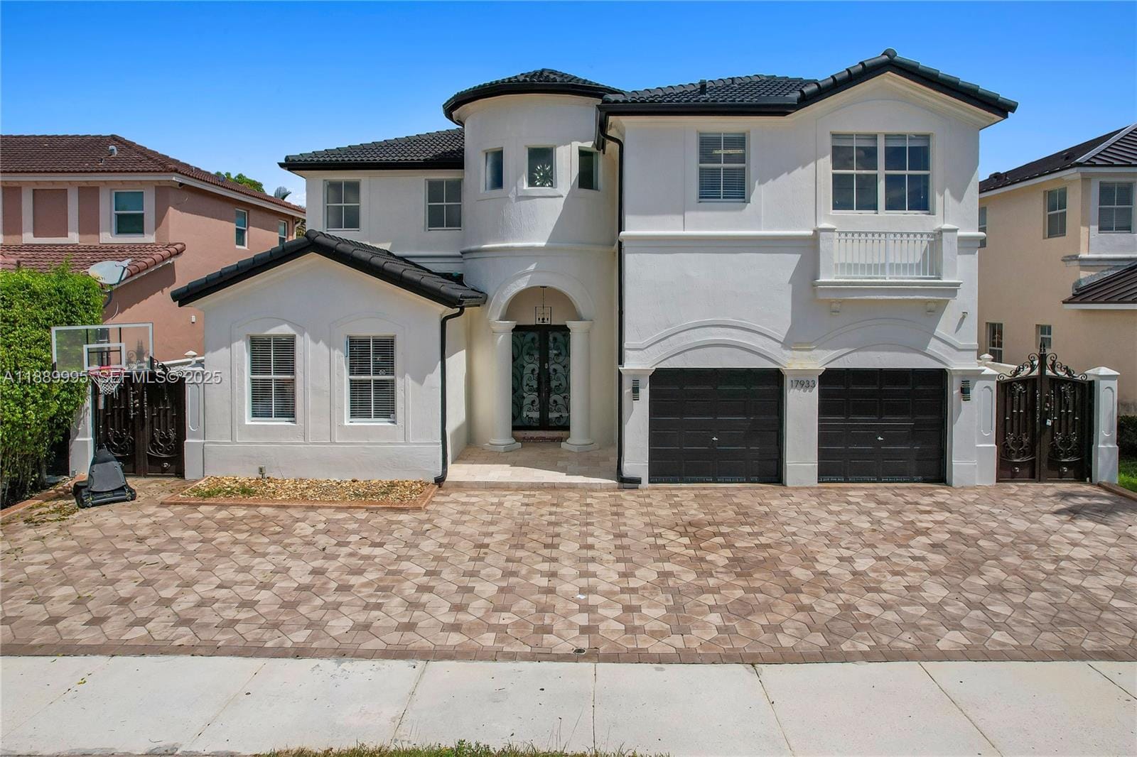 17933 NW 87th Place, Hialeah, FL 33018