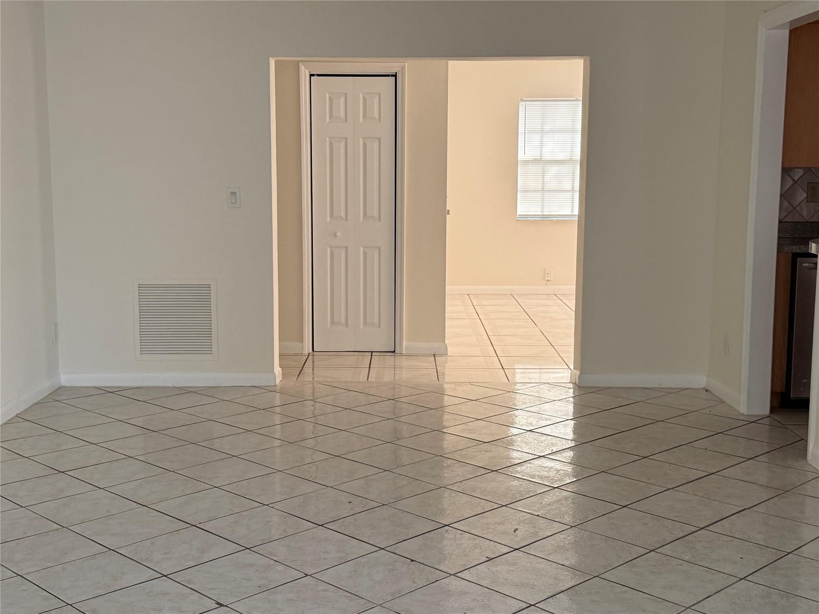 321 W 21st Street, Riviera Beach, FL 33404 photo 17