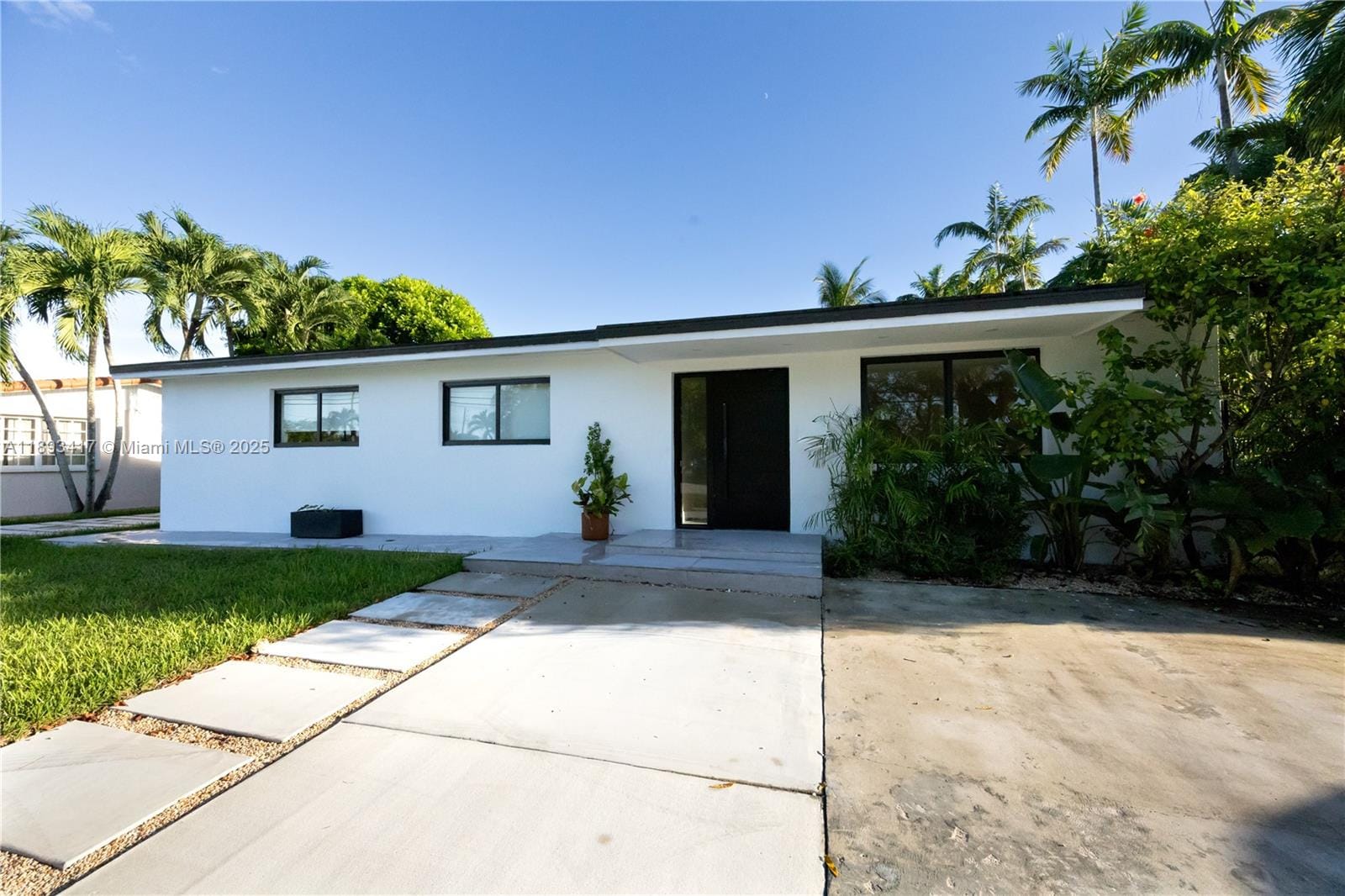 10250 SW 32nd Street, Miami, FL 33165