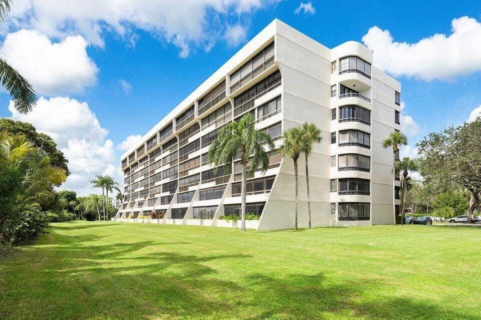 6420 Boca Del Mar Drive 308 — photo 3
