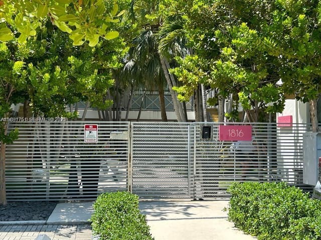 1816 Meridian Avenue 18, Miami Beach, FL 33139