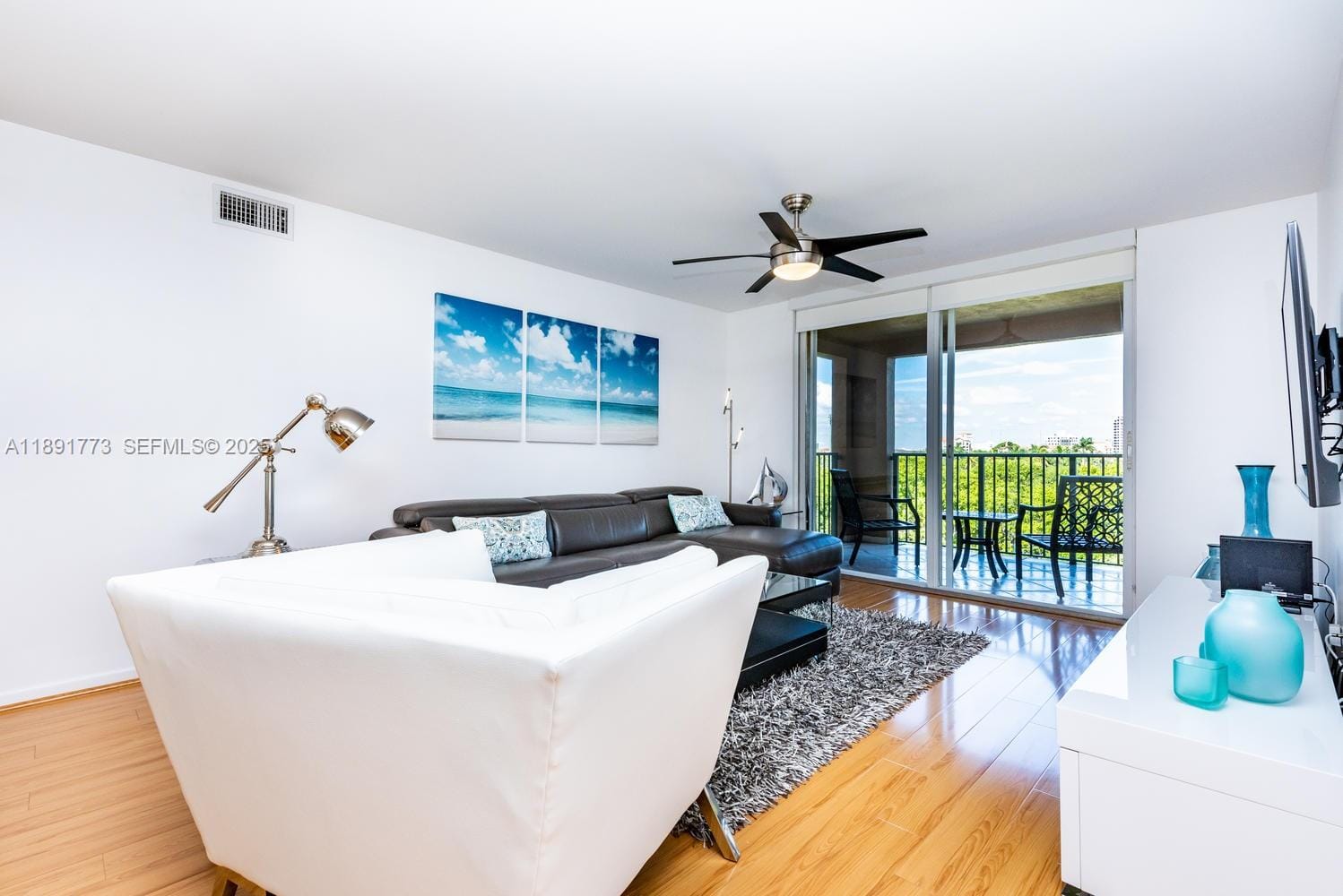 19801 E Country Club Drive 4501, Aventura, FL 33180 photo 10