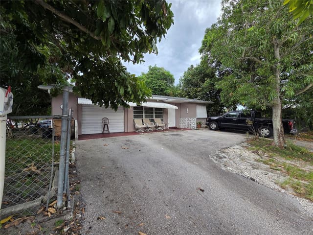 4410 NE 3rd Avenue, sold in Pine Beach Estates, Deerfield Beach, FL