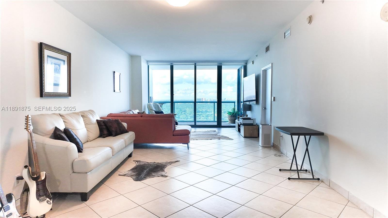 601 NE 36th Street 2206, Miami, FL 33137 photo 2