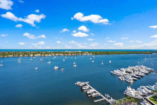 2 Water Club Way 2001, North Palm Beach, FL 33408
