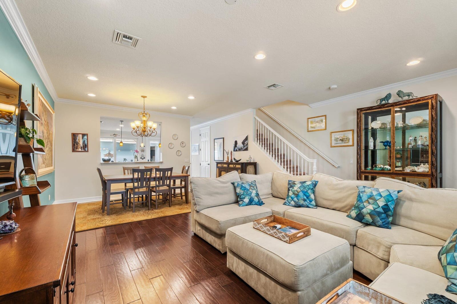 1077 N Prescott Drive — photo 12