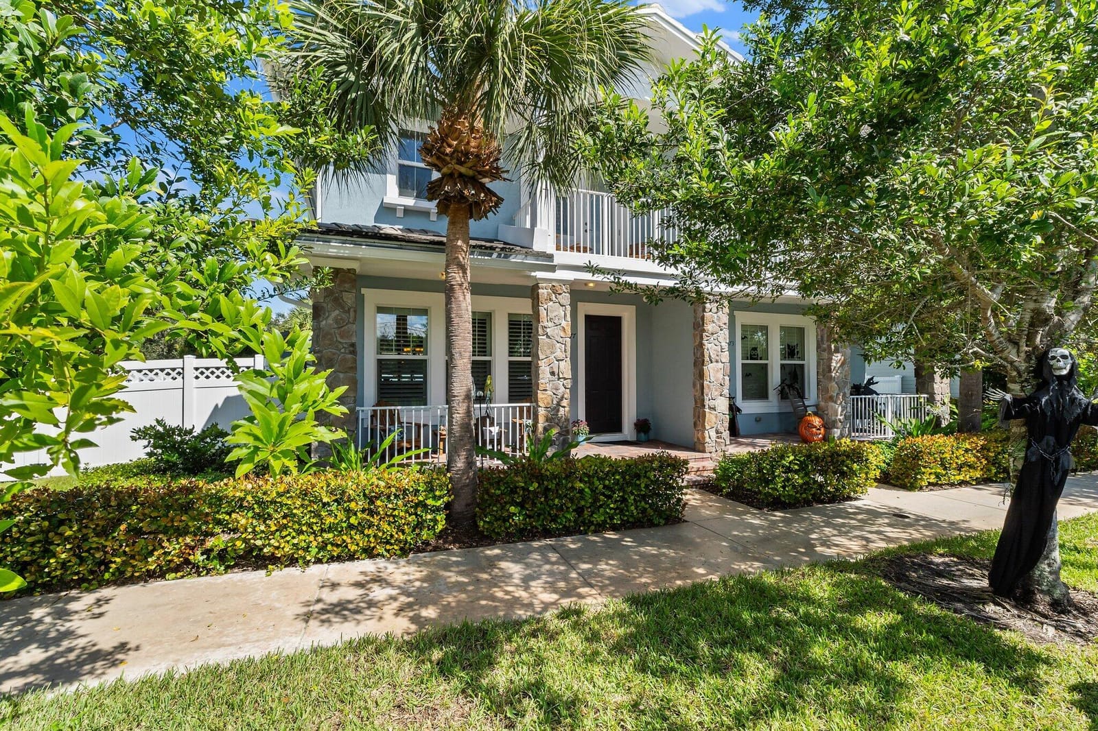 1077 N Prescott Drive — photo 4