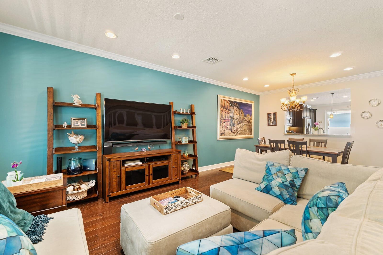 1077 N Prescott Drive — photo 9