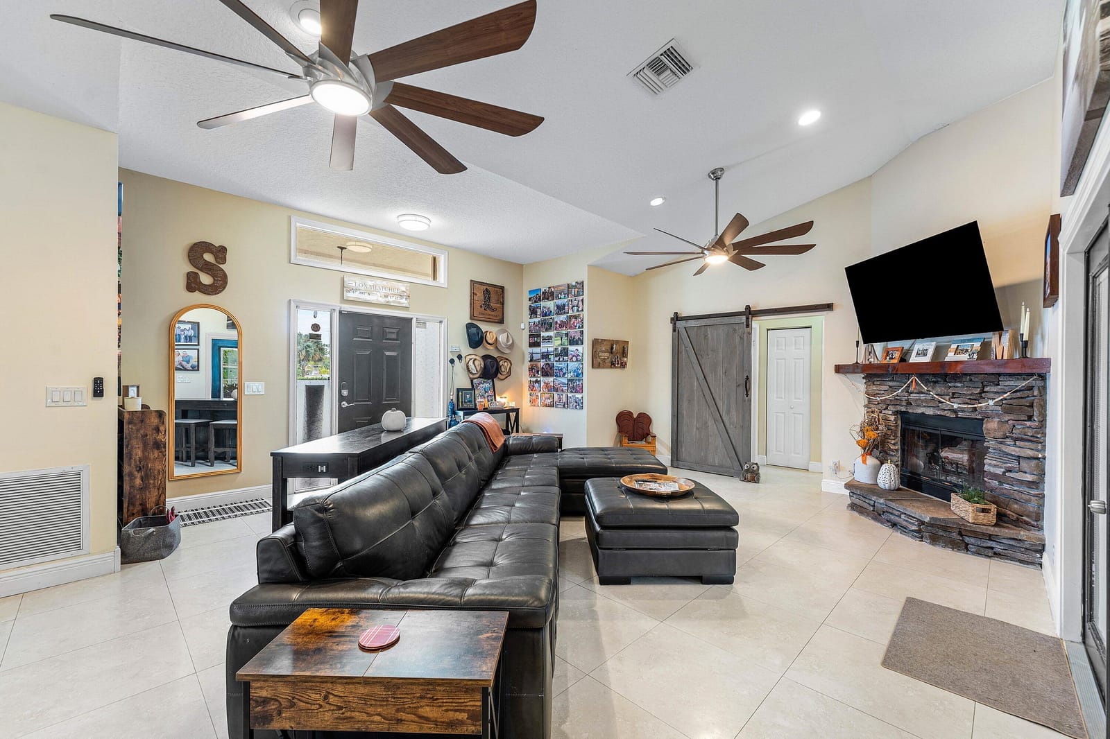 15703 72nd Court N, The Acreage, FL 33470 photo 13