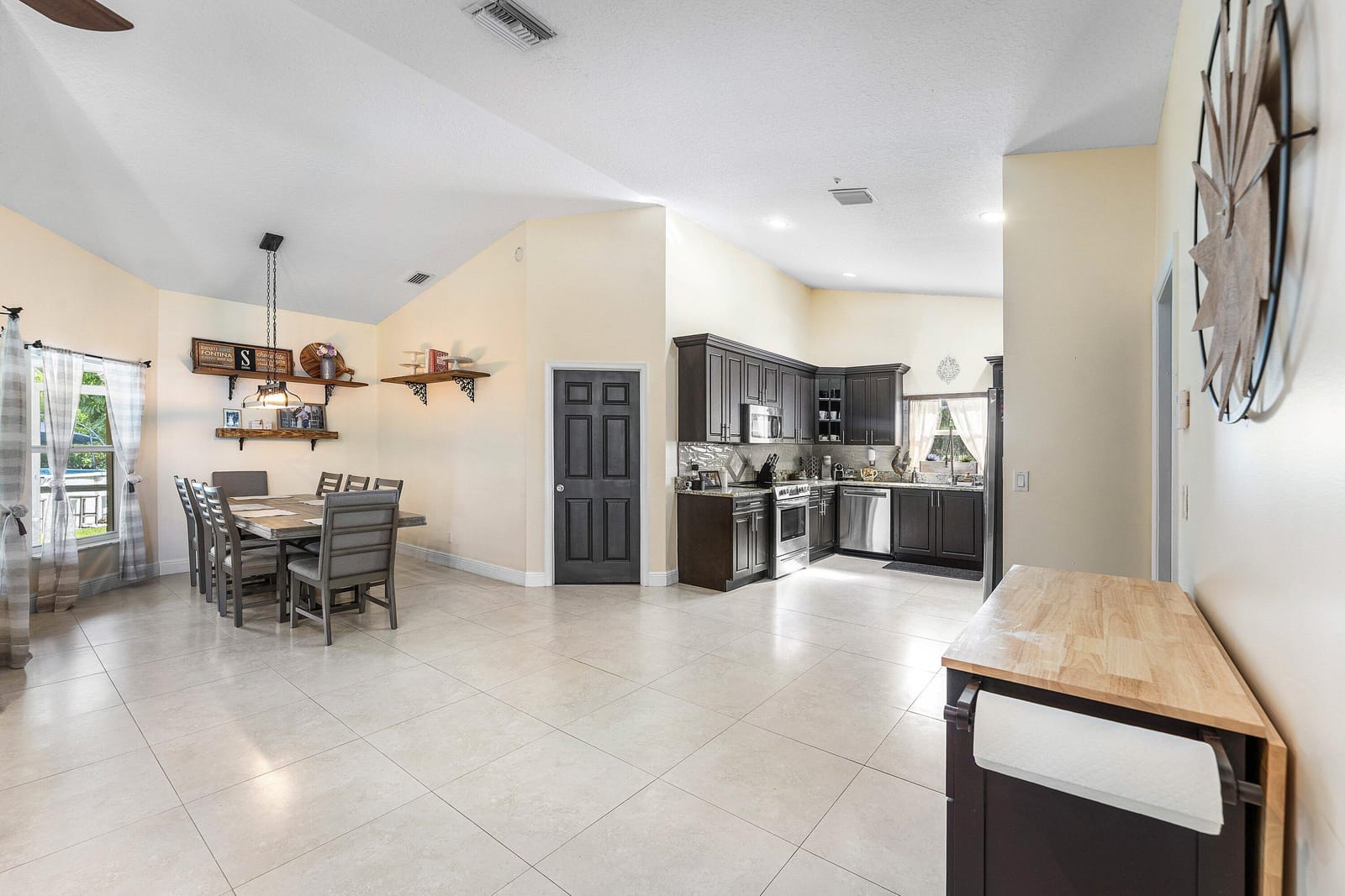 15703 72nd Court N, The Acreage, FL 33470 photo 14
