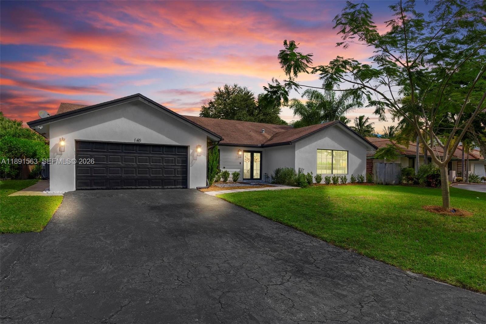 140 Torchwood Avenue, Plantation, FL 33324