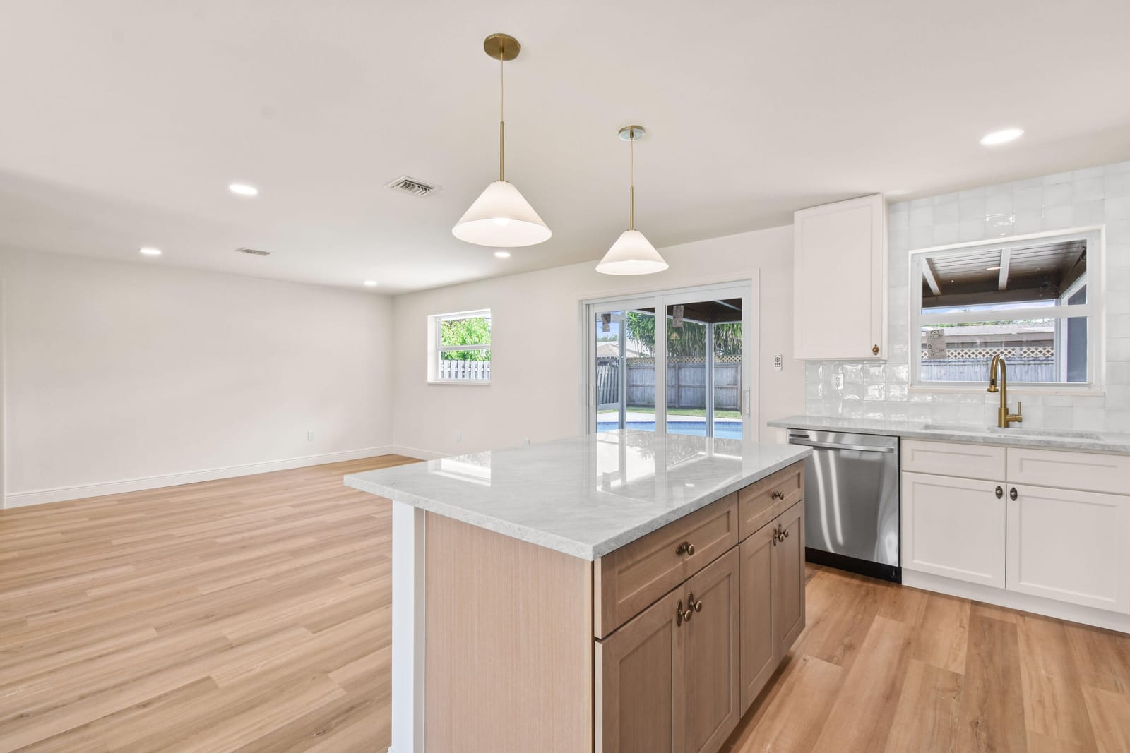 328 Balsam Street, Palm Beach Gardens, FL 33410 photo 10