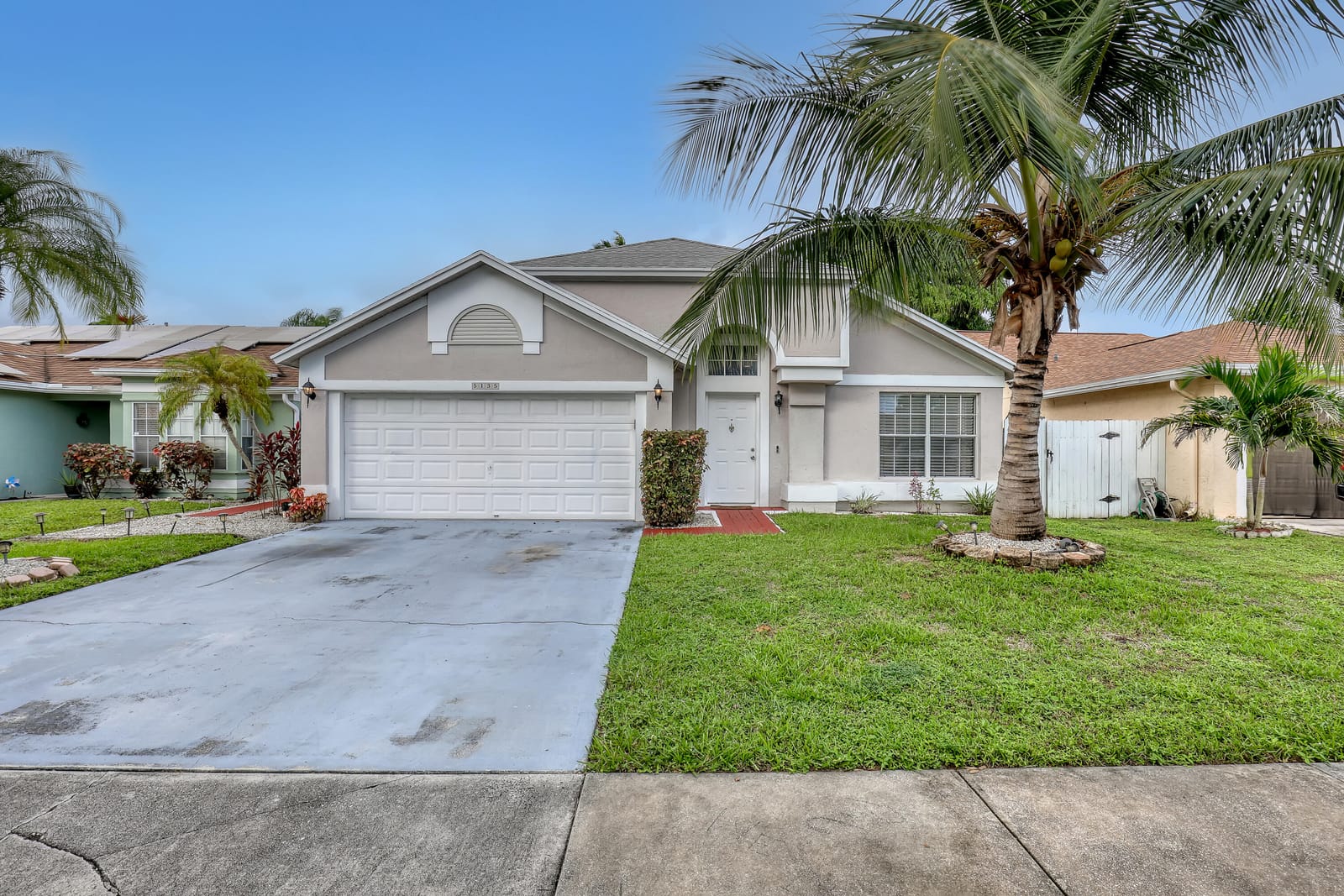 5135 Foxhall Place, West Palm Beach, FL 33417 photo 2