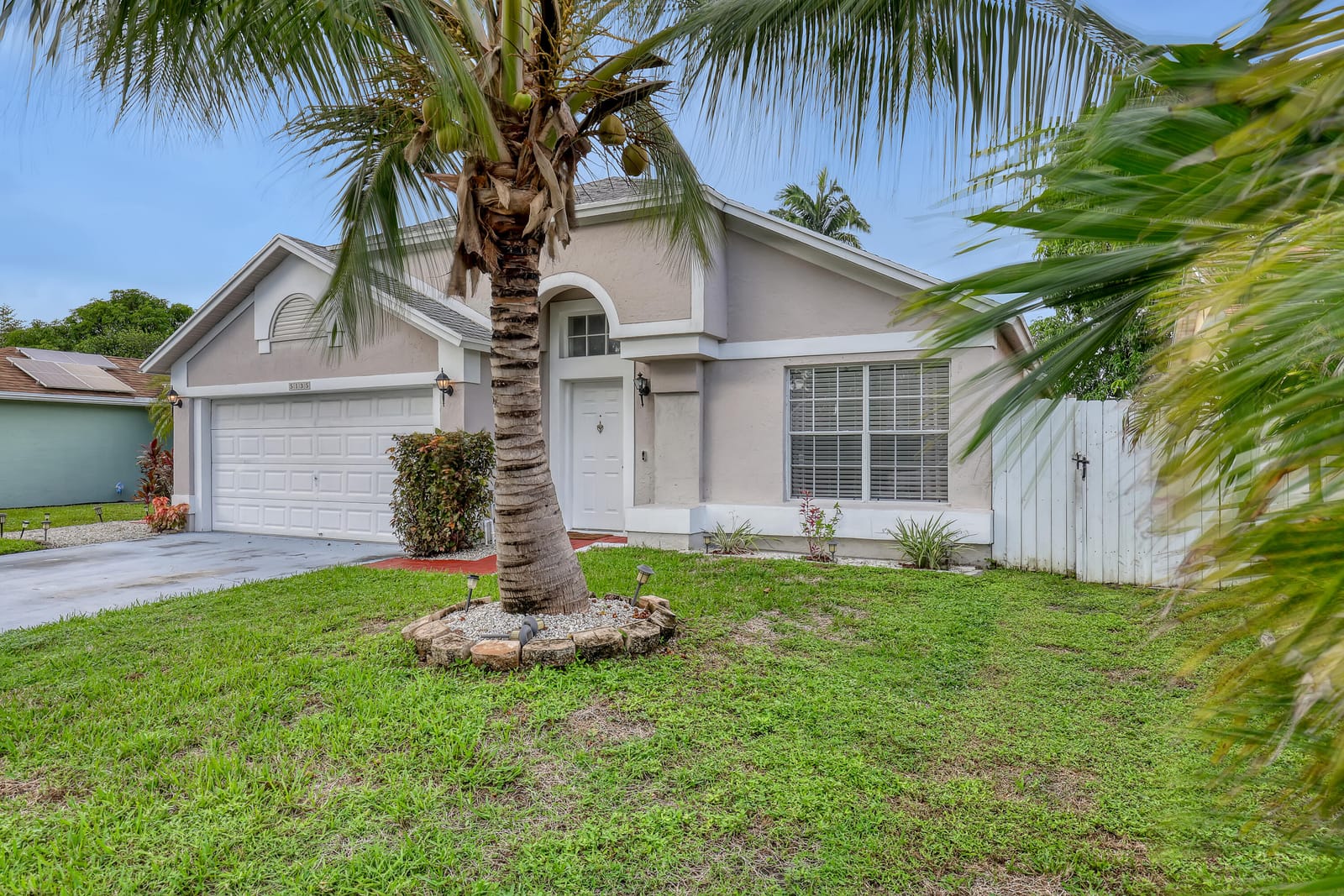5135 Foxhall Place, West Palm Beach, FL 33417 photo 3