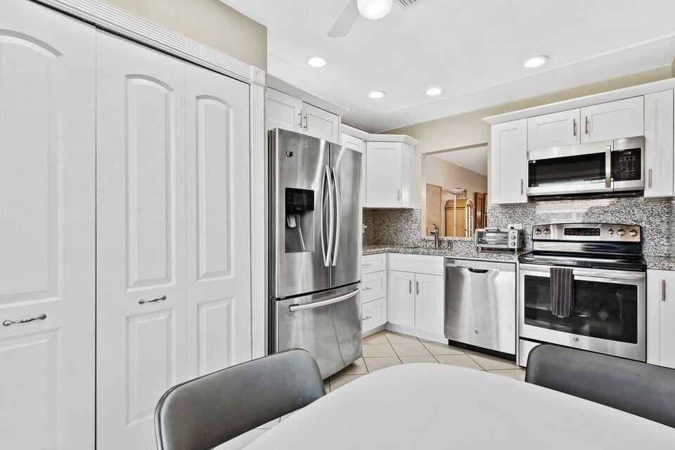 6871 Moonlit Drive, Delray Beach, FL 33446 photo 6