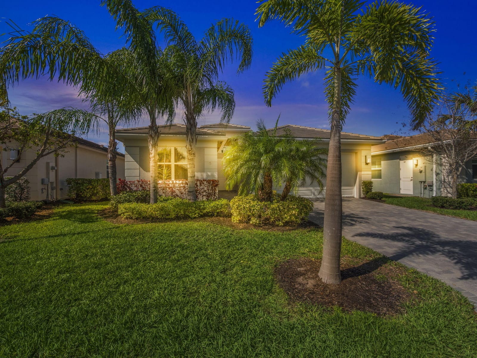 10997 SW Sunray Street, Port St. Lucie, FL 34987