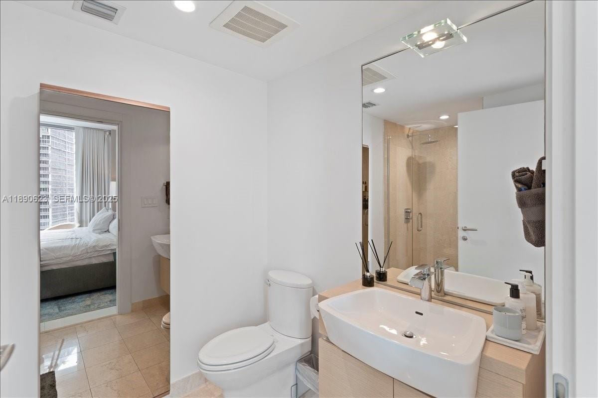 200 Biscayne Boulevard Way 3608, Miami, FL 33131 photo 21