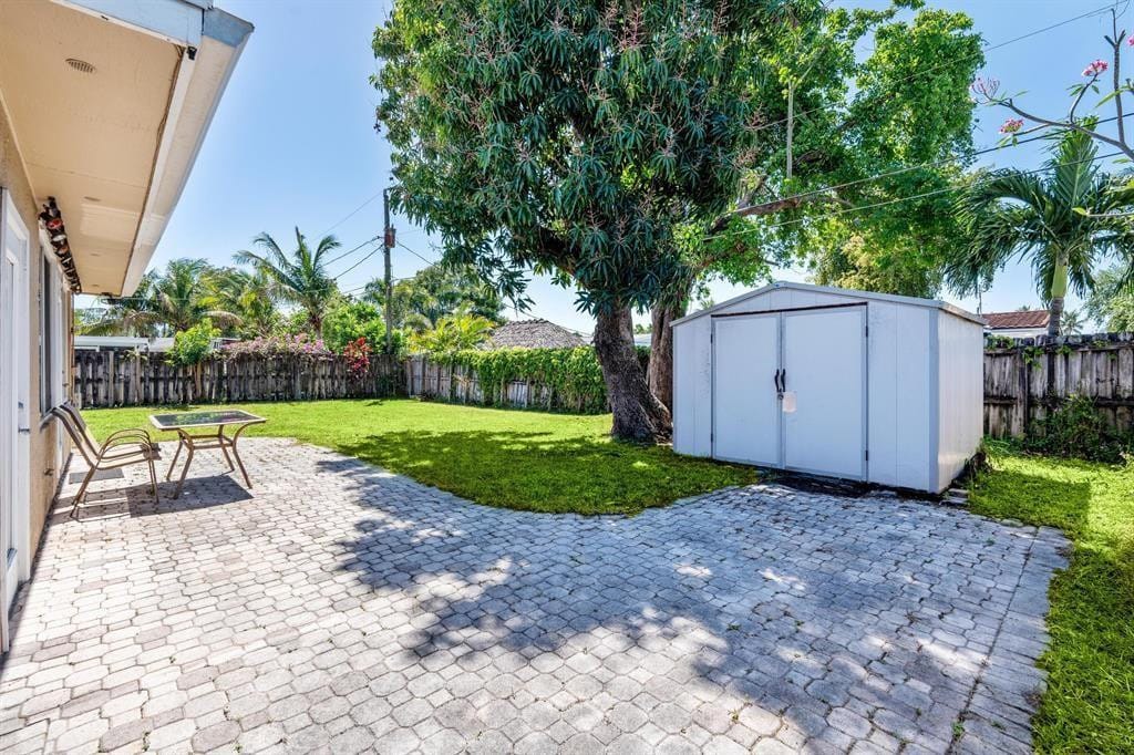 271 SE 8th Avenue, Deerfield Beach, FL 33441 photo 20