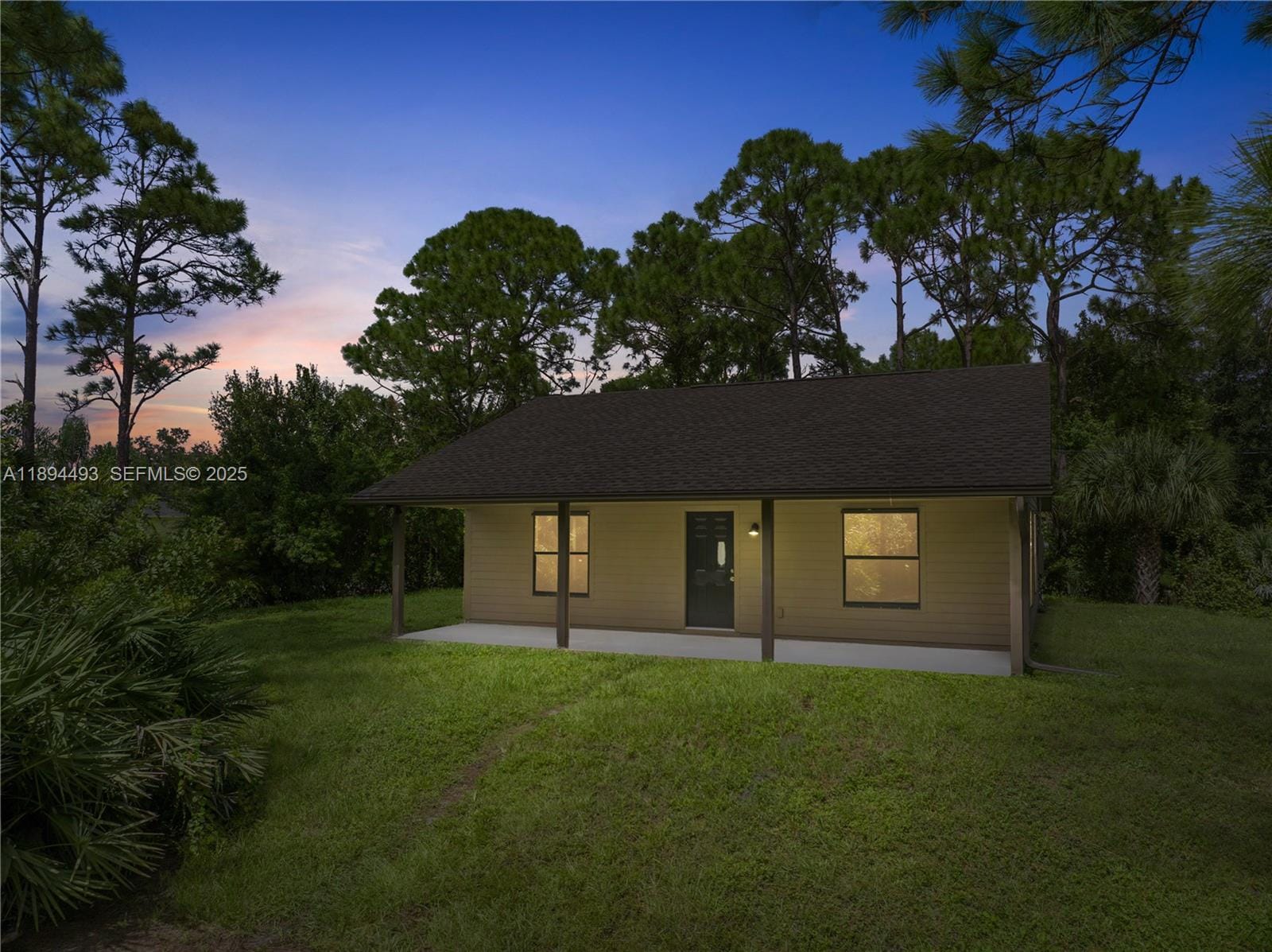 8146 96th Court, Vero Beach, FL 32967