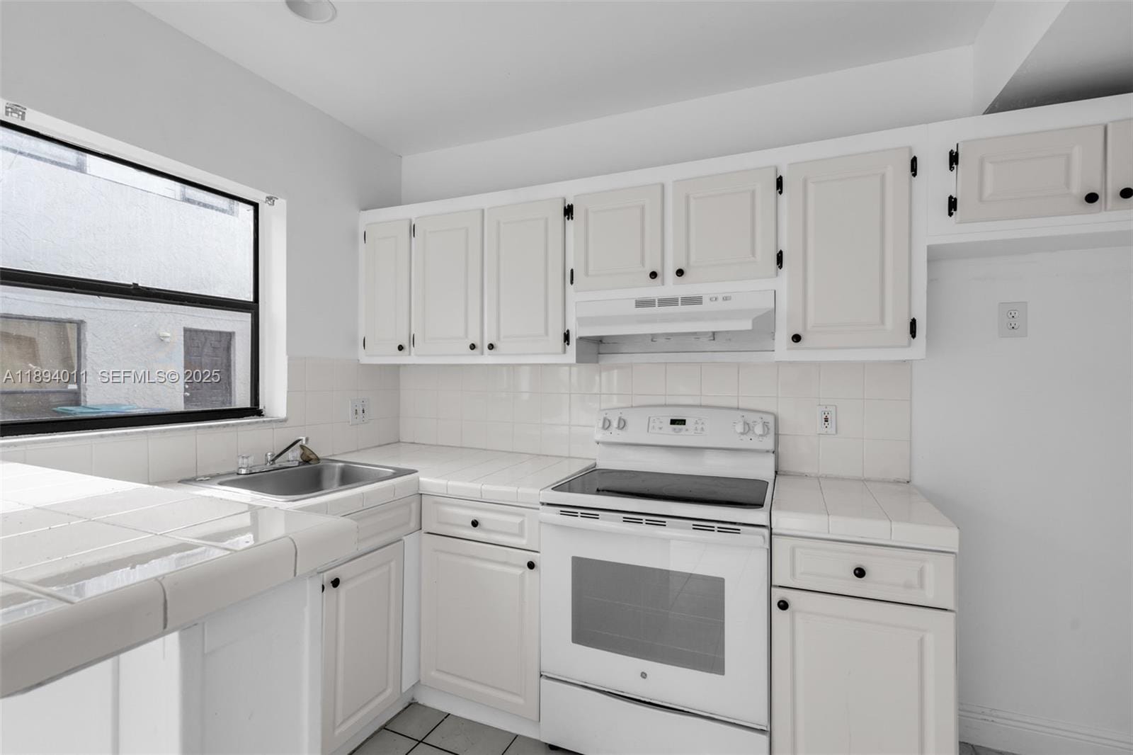 2306 NW 52nd Avenue 2306, Lauderhill, FL 33313 photo 8